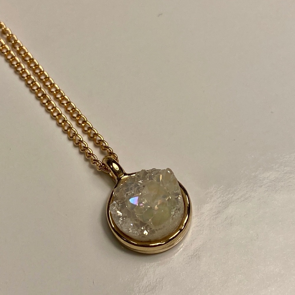 white crystal druzy necklace - Picture 3 of 7